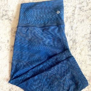 NWOT Lululemon wunder under 1/2  leggings